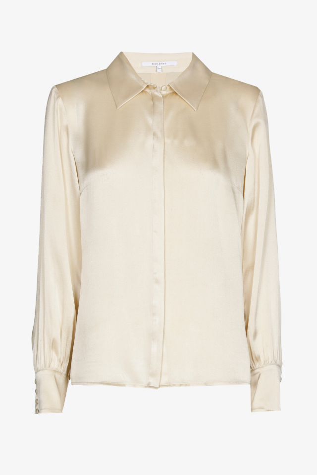 Blouse with silk